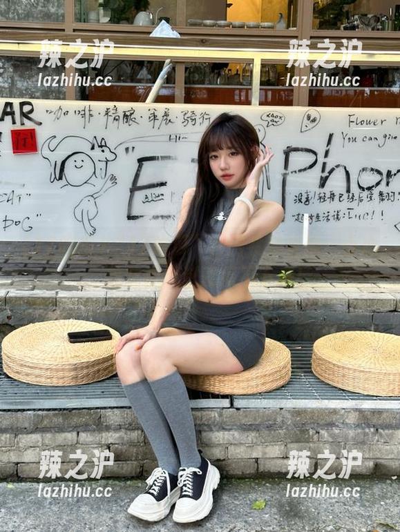 “17吃瓜”官网视频首播：小心，这些瓜看过就停不下来！