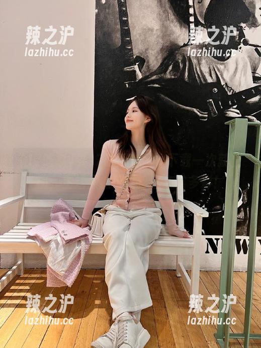 17吃瓜 看17吃瓜官网,下载一次就上瘾,生活居然可以这么丰富多彩!