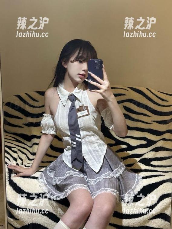 51吃瓜 这留言里的真实视频,只有在“51吃瓜”的黑料网址才能找到!