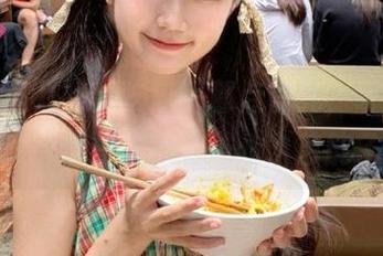 “51吃瓜”那点事儿，听说朝阳群众已经把吃瓜变成永久艺能了？