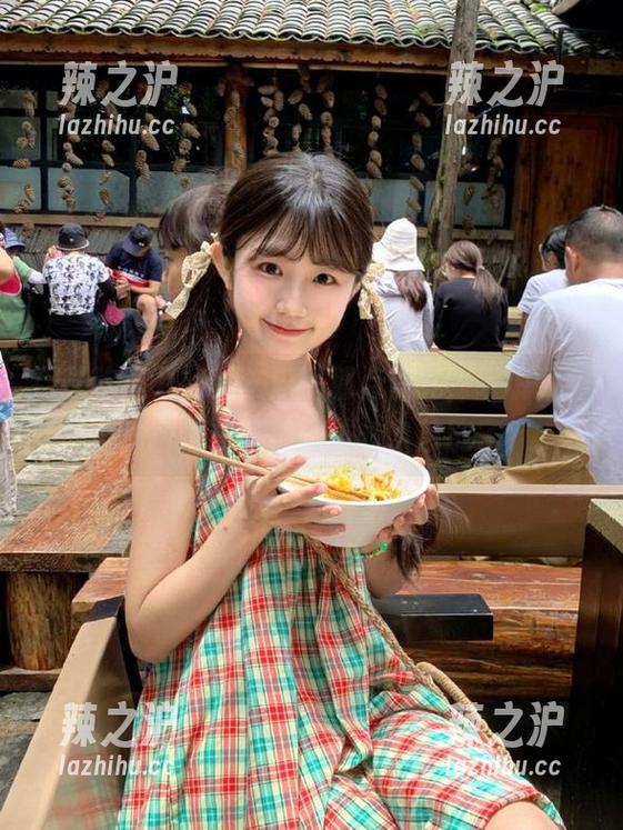 51吃瓜 “51吃瓜”那点事儿,听说朝阳群众已经把吃瓜变成永久艺能了?
