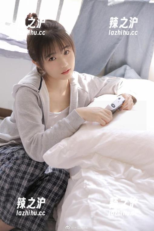 51吃瓜 官网不可靠,51吃瓜视频里竟然藏着吃瓜秘籍?