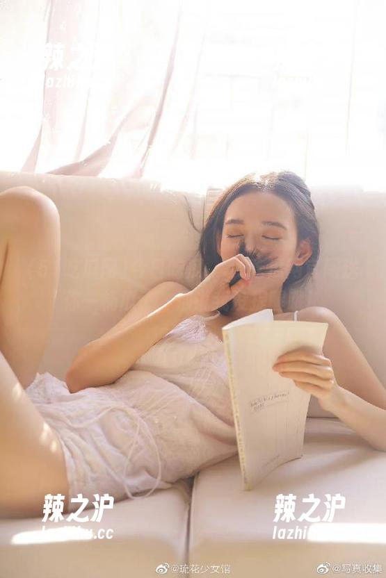 今日吃瓜，51吃瓜网官网送你一桶瓜子，别说我没提醒哦！