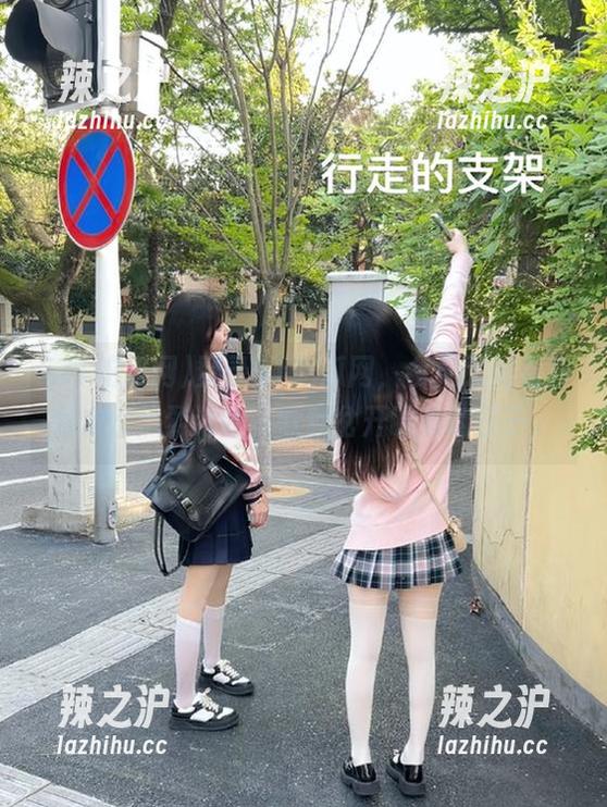 51吃瓜网 登录51吃瓜网,今天又是看着网友们热烈讨论,默默岔开眼光的日子。