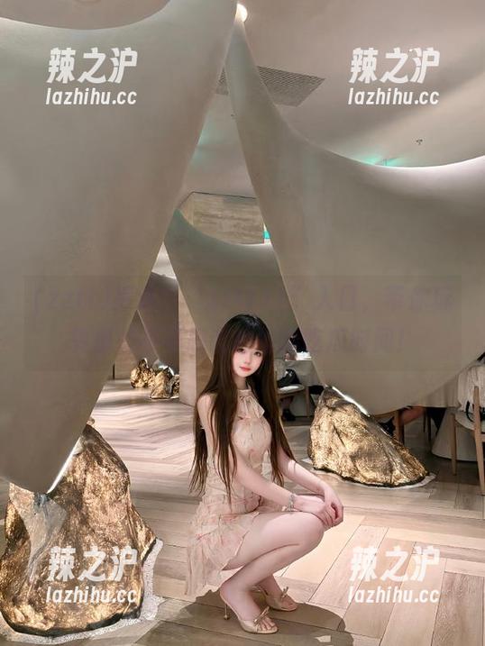 报道！“zztt11”入口，带你玩转那些不可思议的炫酷吃瓜时间！