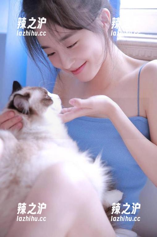 五一吃瓜 五一吃瓜视频怎么下载不再是难题!这里有地址,咱们一起愉快地下载吧!