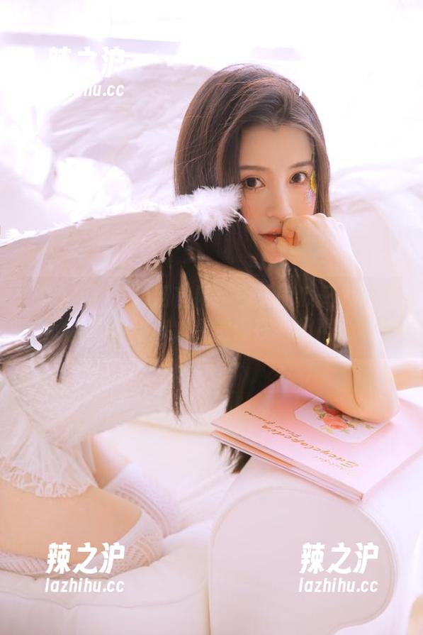吃瓜网 吃瓜网官网:今天的瓜又大又圆,爆料不停,感觉像在看相声!