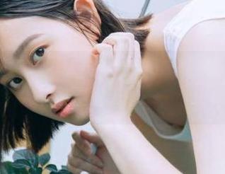 吃瓜网免费看黑料，默默感受八卦的冲击波！