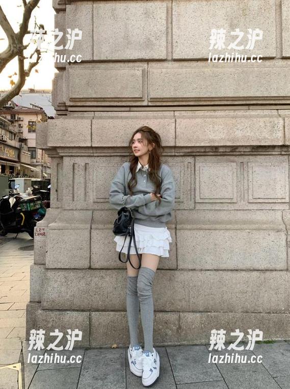 吃瓜黑料网站，这个“传送门”一开，连八卦都得排队进来！