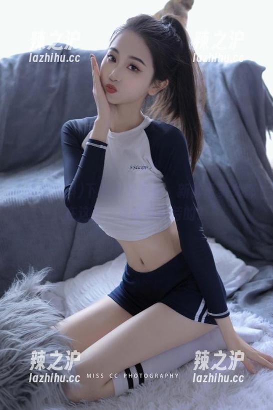 下载明星黑料，新帅哥美女都在这里，有啥好期待的？