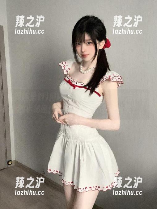 网曝黑料在线：黑料背后藏着的小秘密，谁又能保证不会中枪呢？