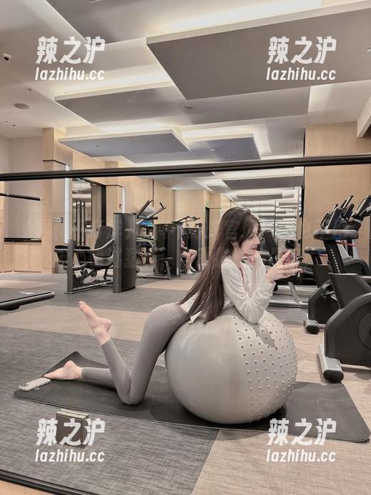 黑料不打烊 黑料不打烊官网:再也不用担心错过猛料,自动推送就是好!