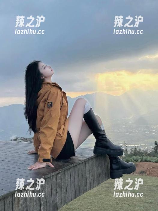 吃瓜在线很精彩，但黑料不打烊的收藏功能更是让人欲罢不能～