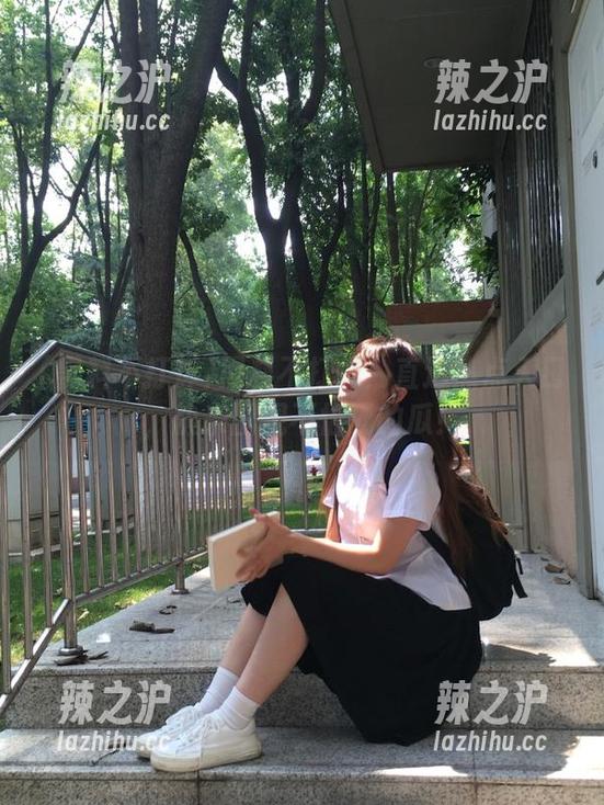 黑料不打烊 黑料不打烊:直达热点入口,快来围观不怕死的瓜!
