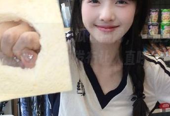 吃瓜看热闹，一波又来！黑料吃瓜网址最新发布让人直呼“简直！”