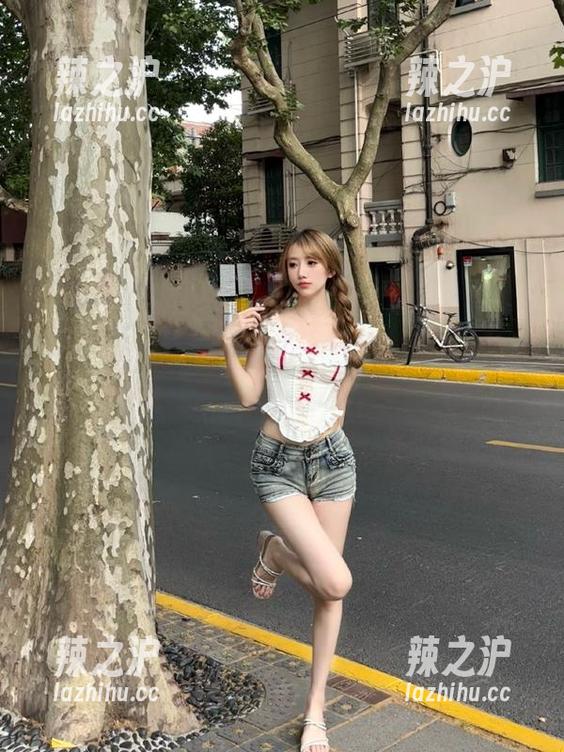 黑料吃瓜网站，在线进，注意别被瓜砸到哦！