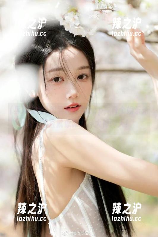 用黑料在线app，看个娱乐新闻，简直就像跟八卦大神聊天！