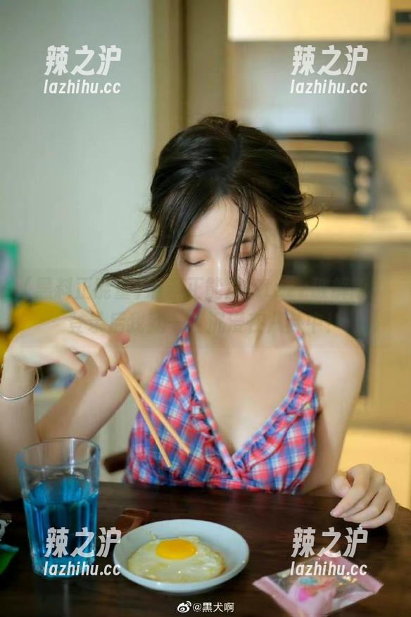 黑料正能量tttzzz破解版，登录后我就一直沉浸在八卦中！