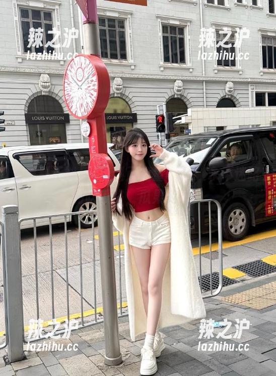 黑料正能量app：永不迷路的吃瓜路，瓜果入味！