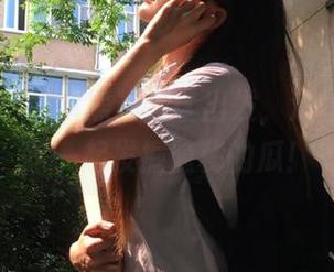 从黑料社区出发，沿着剧情线路一起发掘隐秘的瓜！