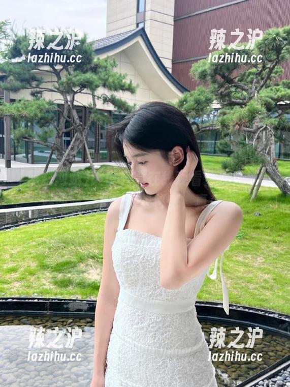 谁说只能在线观看？快来“黑料网站”下载这些秘密，真乐趣！